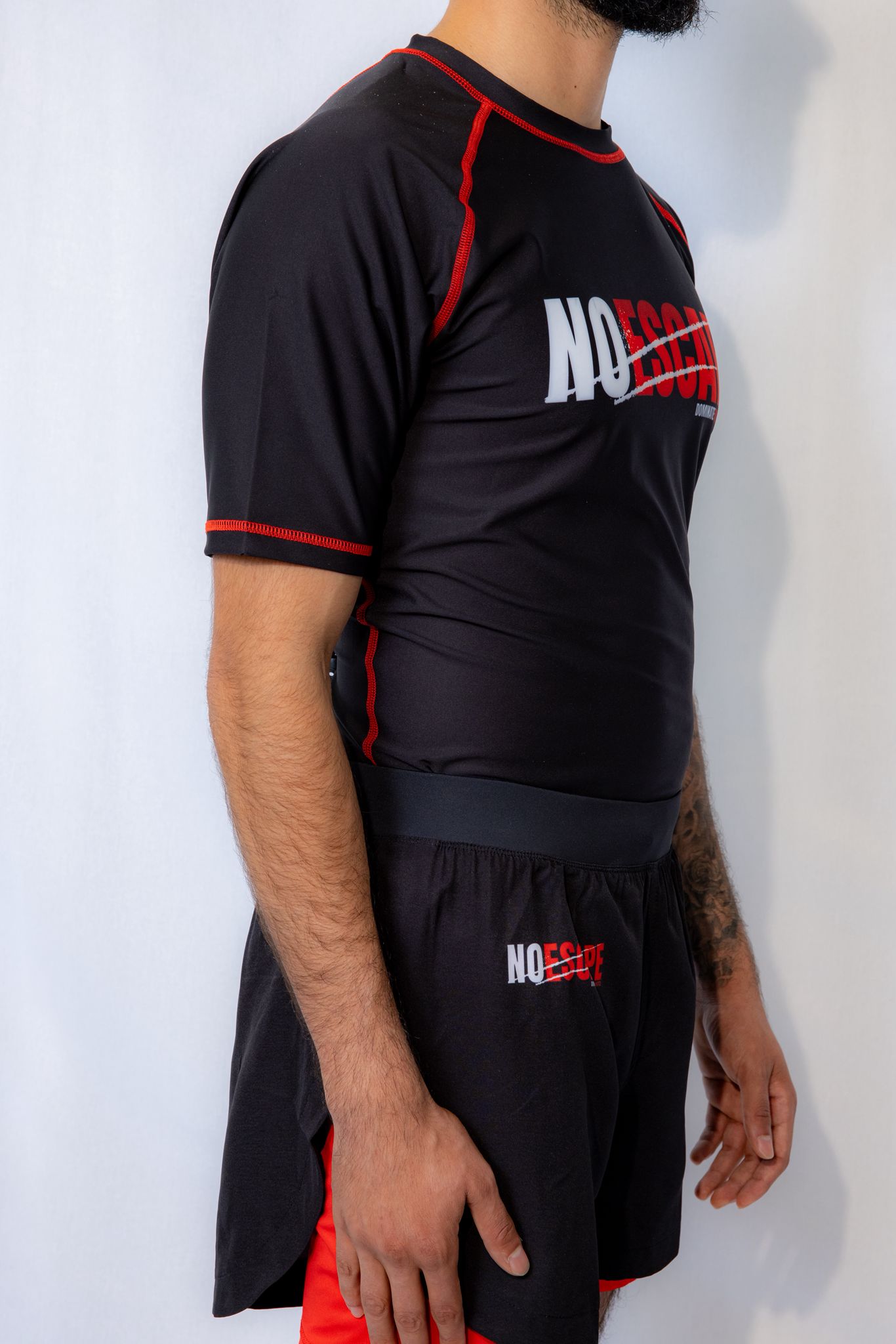 No Escape™ Combat Set —       “tap or sleep ” Edition